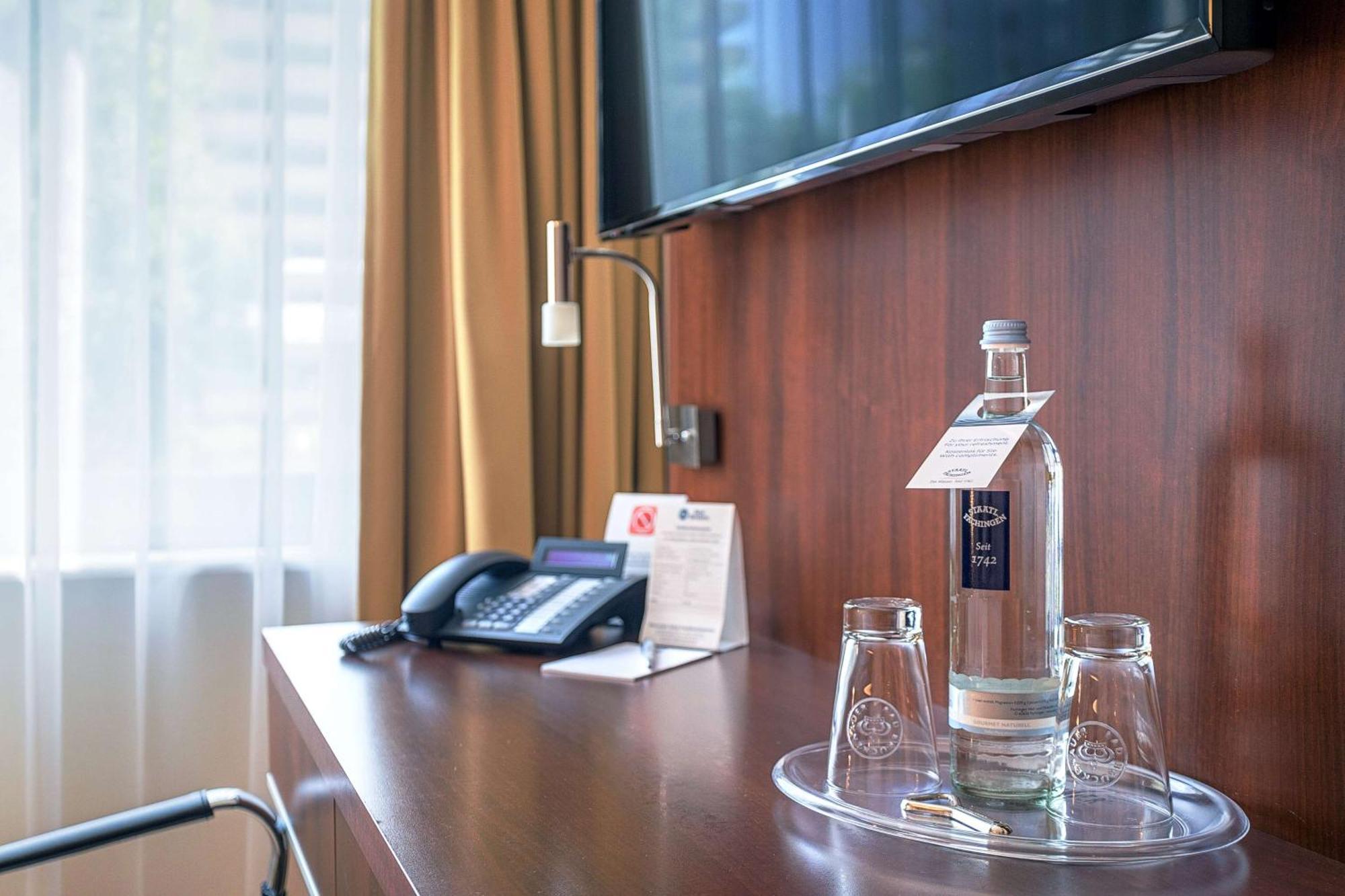 Best Western Macrander Hotel Frankfurt/Kaiserlei Offenbach am Main ภายนอก รูปภาพ